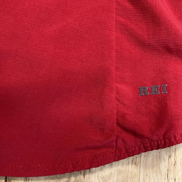 REI Sahara top - Picture 2 of 8